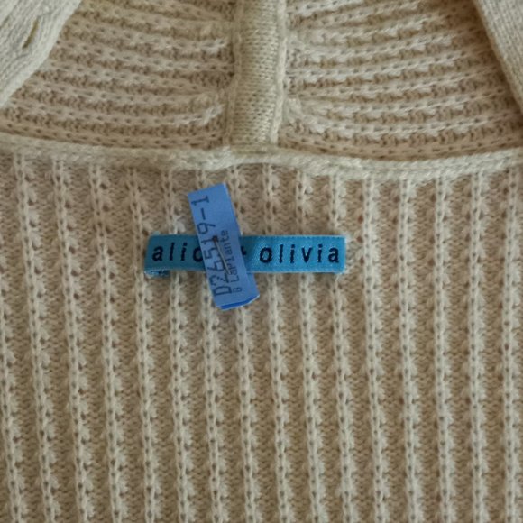 ALICE + OLIVIA - SWEATER VEST - BEIGE - RABBIT FUR COLLAR - MEDIUM (EUC) - Picture 2 of 3